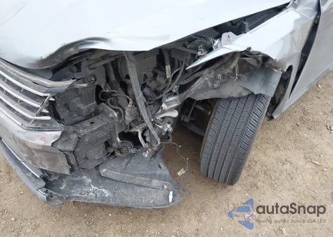 2018 Volkswagen Passat 2.0T R-Line/2.0T S из США, поврежденный, VIN 1VWAA7A34JC043207